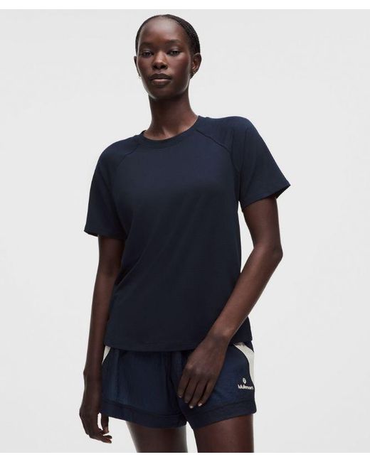 lululemon athletica Blue – License To Train Classic-Fit T-Shirt – – Size 6