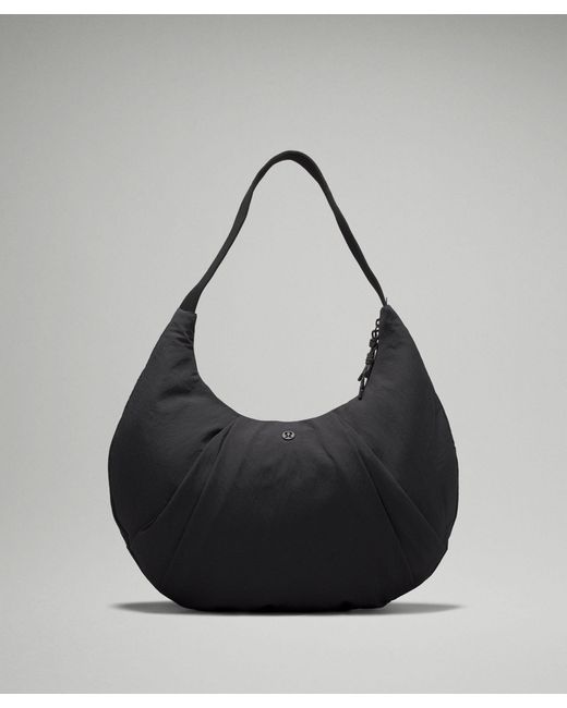 lululemon athletica Pleated Shoulder Bag 10l - Color Black