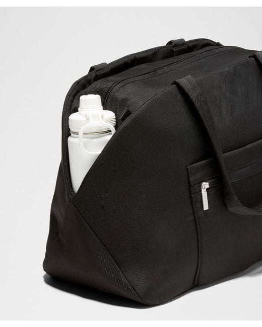 lululemon athletica Black – City Essentials Bag 25L –