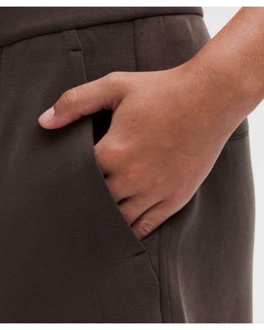 lululemon athletica Multicolor – Lightweight Softstreme Mid-Rise Pintuck Shorts – 4" – –