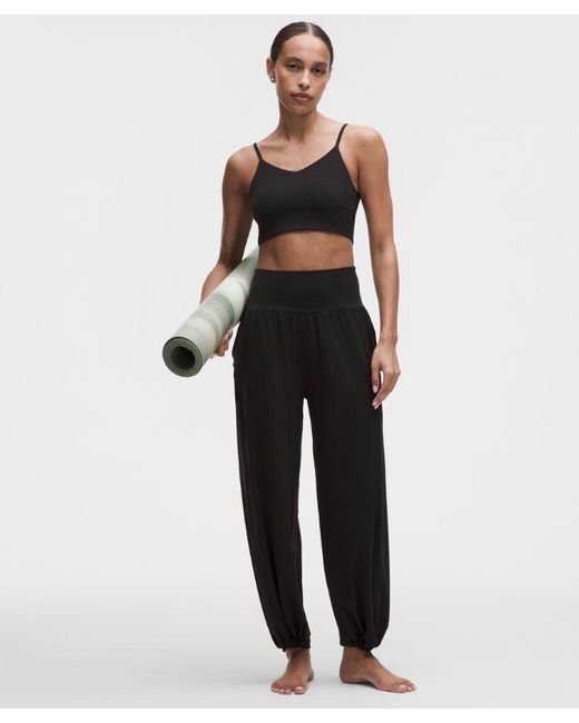 lululemon athletica Black – Bend This Cami Spaghetti-Strap Sports Bra Light Support, A–C Cups – – Size Large/Xl