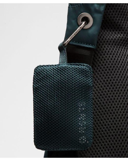lululemon athletica Blue – Oversized Sling Bag 7.5L Slnsh Collection –