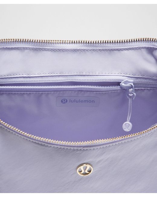 lululemon athletica White Slouchy Sling Bag 6L