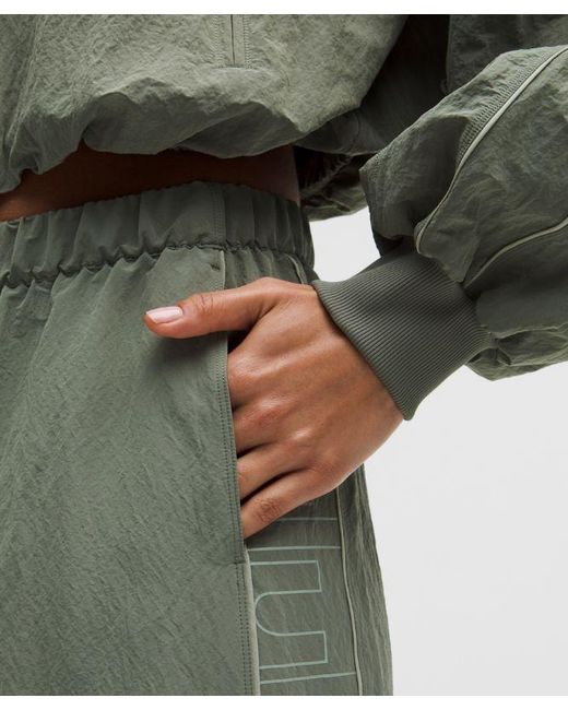 lululemon athletica Green – Crinkle Nylon Mid-Rise Track Pants Wordmark – –