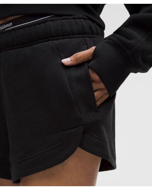 lululemon athletica Black – Scuba Oversized Mid-Rise Dolphin-Hem Shorts – 3" – – Size Large
