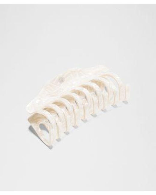 lululemon athletica Natural Jumbo Claw Clip