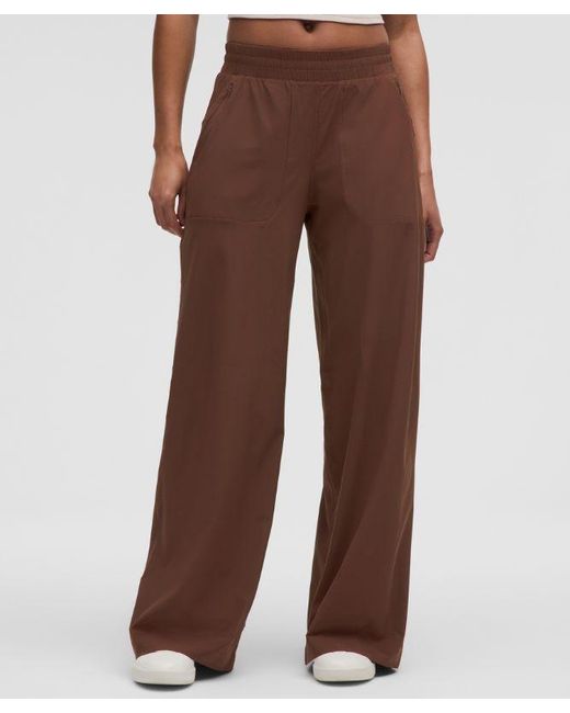 lululemon athletica Brown – Swift Mid-Rise Wide-Leg Pants – – Size 4
