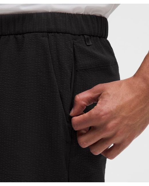 lululemon athletica Black – Abc Pull-On Shorts – 5" – – Size Large for men