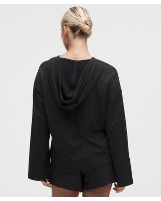 lululemon athletica Black – Becalm V-Neck Hoodie Fabric – – Size Large