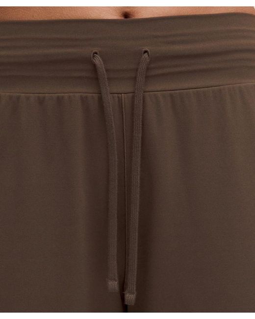 lululemon athletica Brown – Groove Mid-Rise Relaxed Bermuda Shorts – – Size 6
