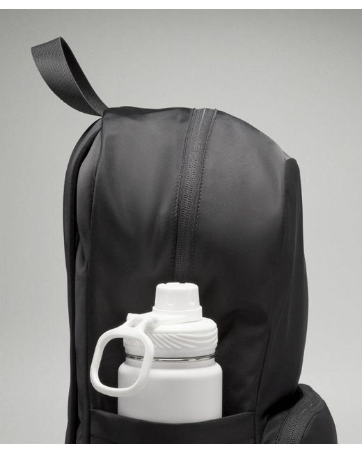 lululemon athletica Black – Everywhere Backpack 22L –