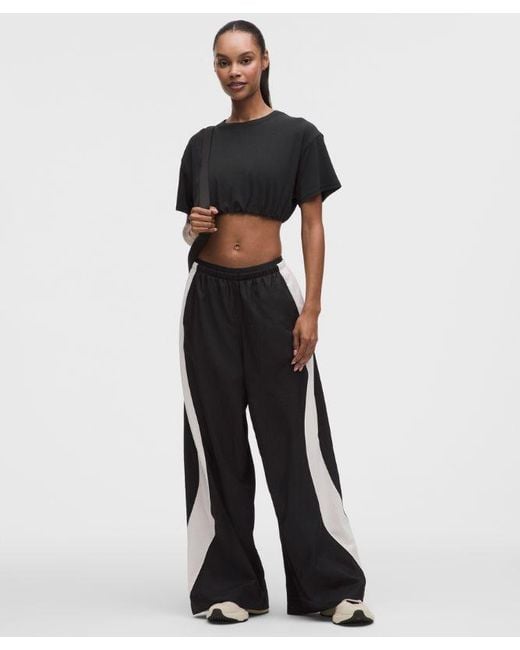 lululemon athletica Black – License To Train Textured Nylon Mid-Rise Pants – – Size Large