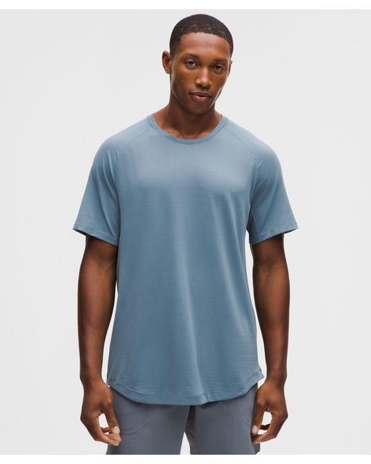 lululemon License To Train Short-Sleeve Shirt in Blue for Men | Lyst