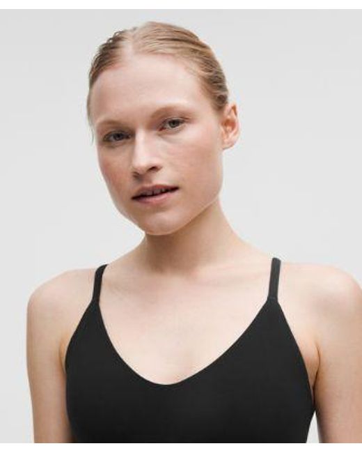 lululemon athletica Black – Focuser Scoop-Neck Sports Bra Nulu Light Support, A/B Cup – – Size Large