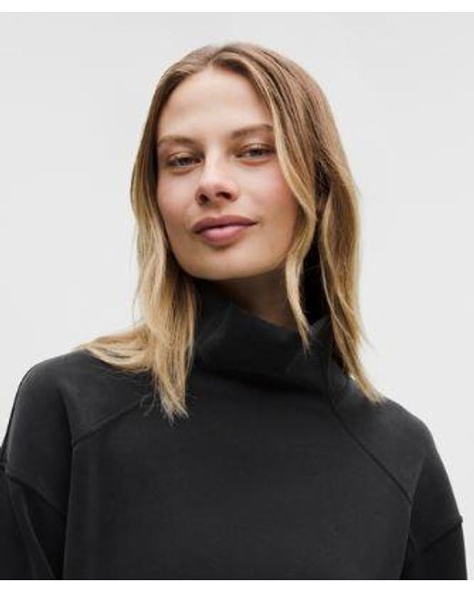 lululemon athletica Black – Brushed Softstreme Funnel Neck – – Size Medium