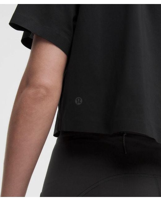 lululemon athletica Black – Lightweight Relaxed Running Short-Sleeve Shirt – – Size Large