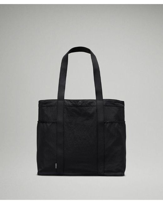 lululemon athletica Black – Daily Multi-Pocket Tote Bag 20L –