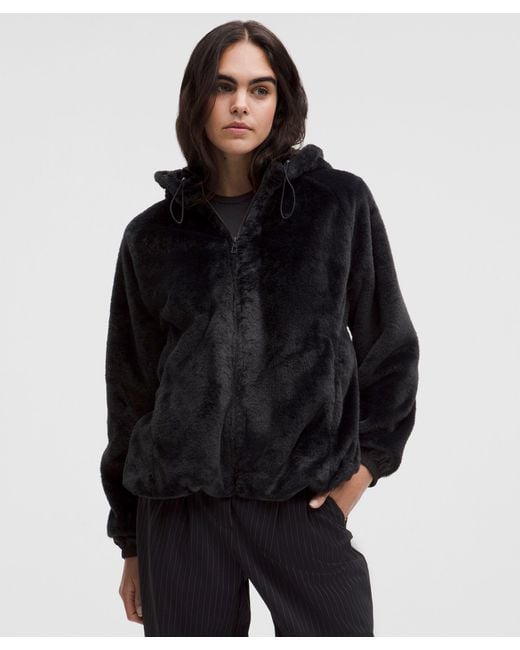 lululemon – Faux Fur Full-Zip Hoodie – – Size Medium in Black | Lyst