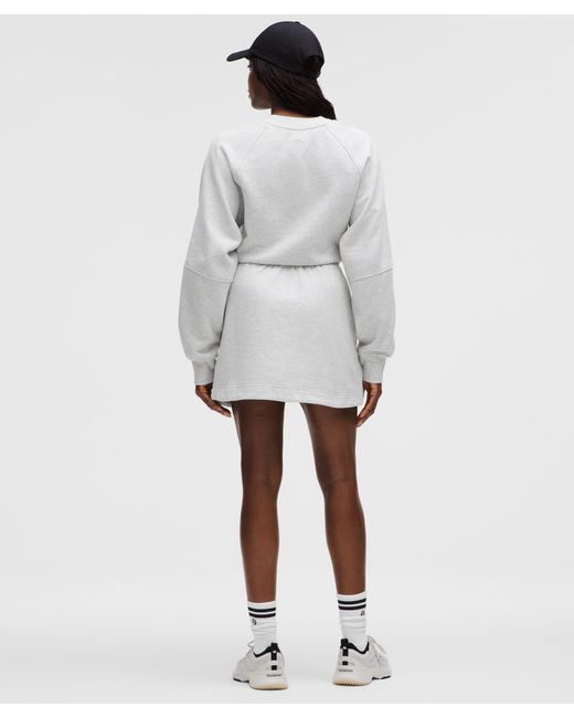 lululemon scuba long sleeve dress Scuba Long Sleeve Dress in size 2 in colour Green Jasper (of course). I  know everyone hates this but I kind of love it!! I never wear dresses but  this is so