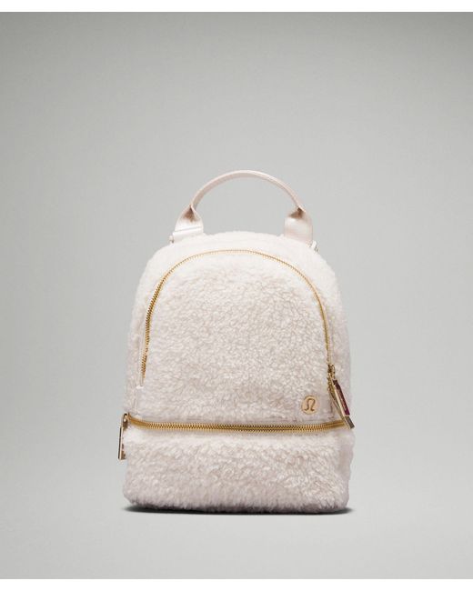 lululemon athletica Natural City Adventurer Backpack Micro 3l - Color White/gold