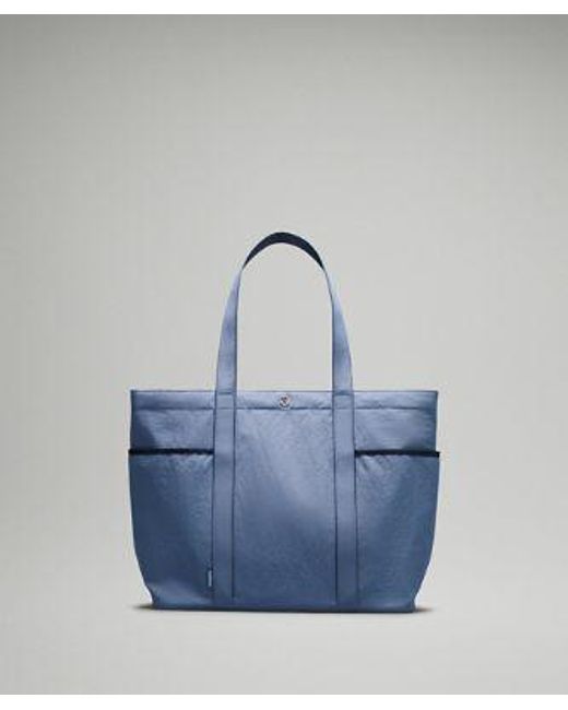 lululemon athletica Blue – Daily Multi-Pocket Tote Bag 20L –