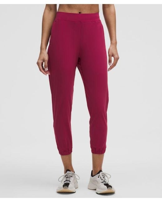 lululemon athletica Red – Adapted State High-Rise Joggers Short – – Size 14