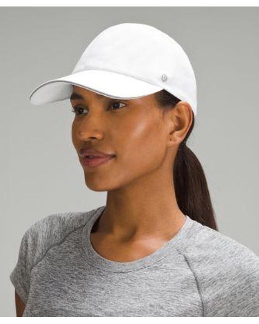 lululemon athletica White – Fast And Free Running Hat – –