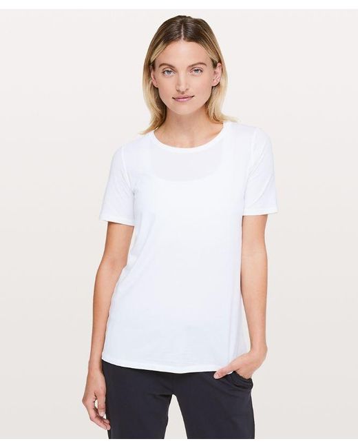 lululemon athletica White – Love Curved-Hem Crewneck T-Shirt – –