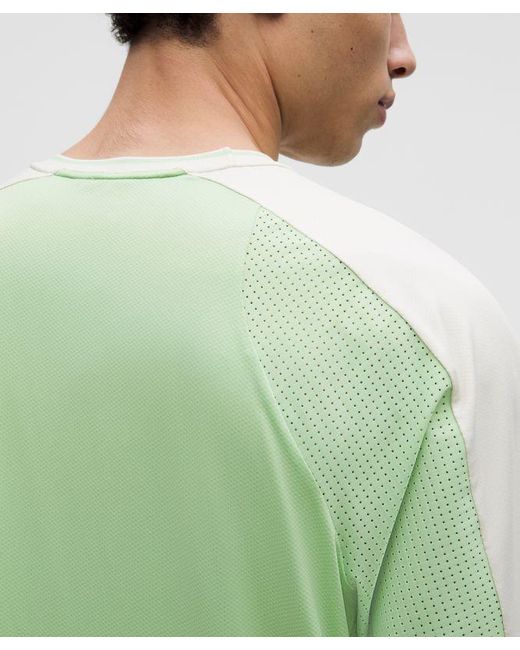lululemon athletica Green – Uv-Protective Mesh Panelled Tennis Shirt – /Pastel – Size Large for men