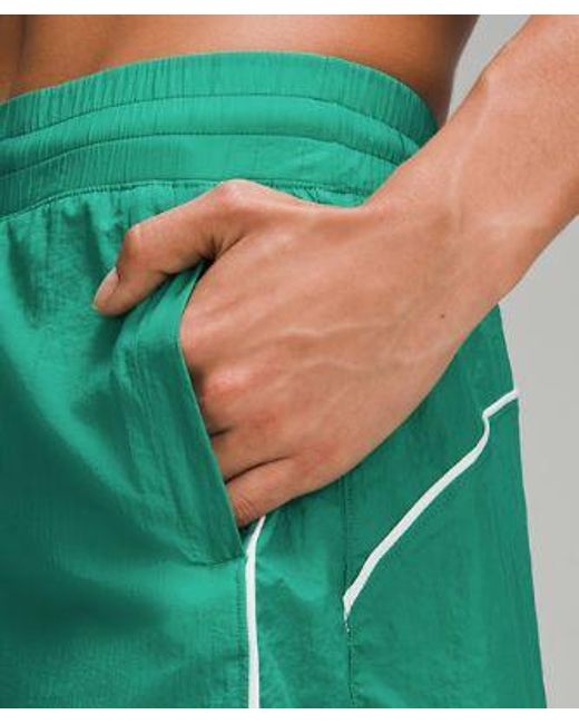lululemon athletica Green – License To Train Mid-Rise Lightweight Joggers – –