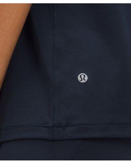 lululemon athletica Blue – Jersey Training Short-Sleeve Shirt – – Size 4