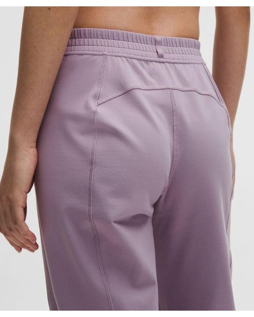 lululemon athletica Red – Define Mid-Rise Track Pants Luon – /Pastel – Size Large