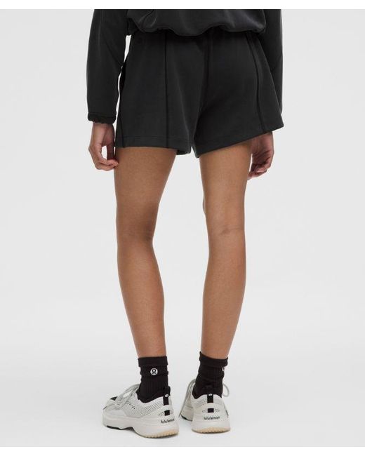 lululemon athletica Black – Softstreme High-Rise Shorts – 4" – – Size 4