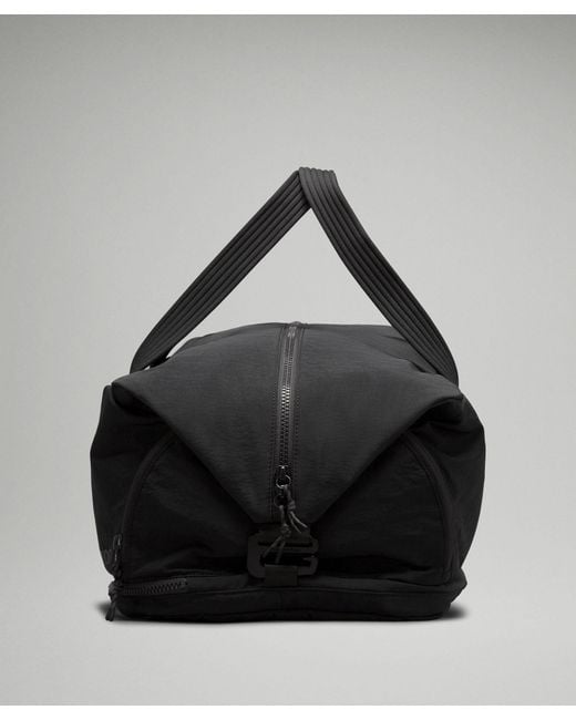 lululemon 3-In-1 Gym Duffle Bag 30L in Black | Lyst
