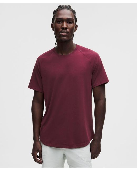 lululemon athletica Red License To Train Short-Sleeve Shirt for men