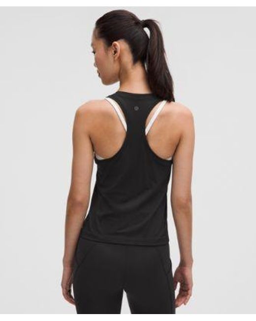 lululemon athletica Black – Swiftly Tech Racerback Tank Top 2.4 Waist Length – – Size 4