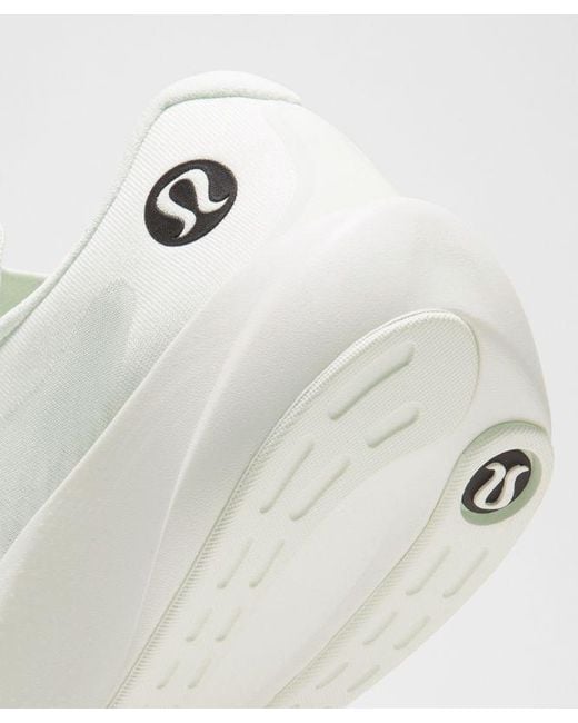 lululemon athletica White – Split Shift Running Shoes – – Size 14 for men