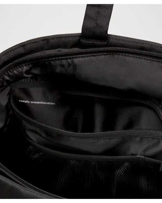 lululemon athletica Black – City Essentials Bag 25L –