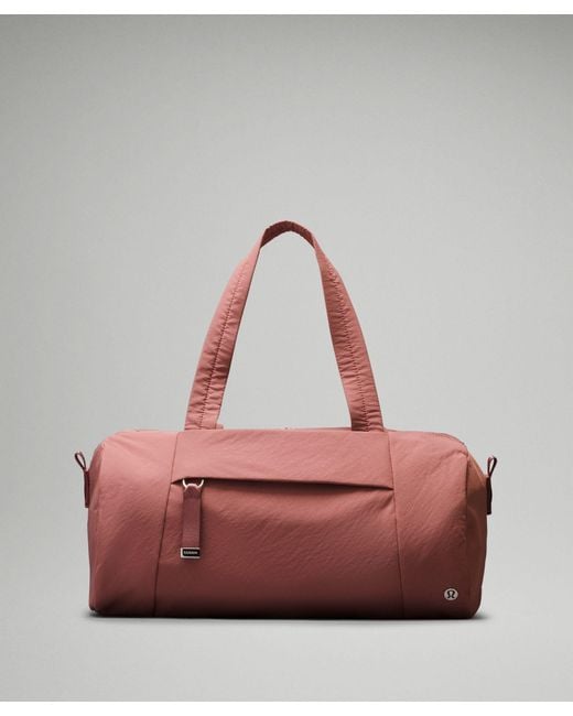 Lululemon On My Level Barrel Duffle Bag 16L - Garnet - lulu