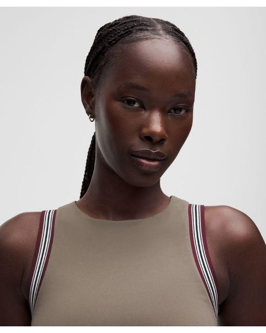 lululemon athletica Brown – Groove High-Neck Tank Top Stripe Trim – Color Burgundy/ – Size 4