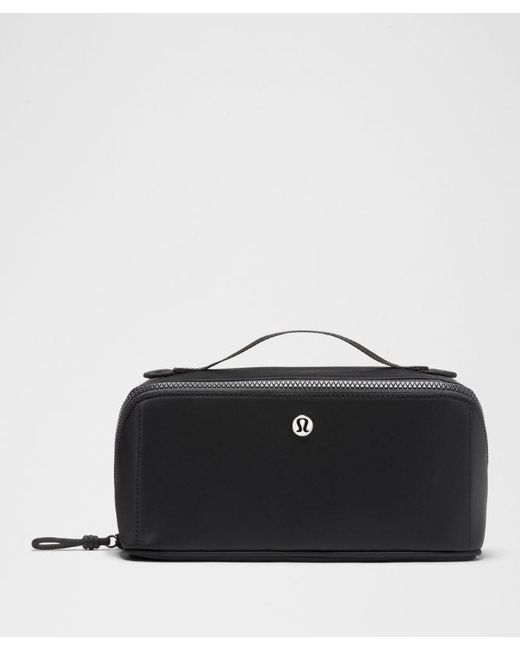 lululemon athletica Black – Open-Flat Toiletry Bag –