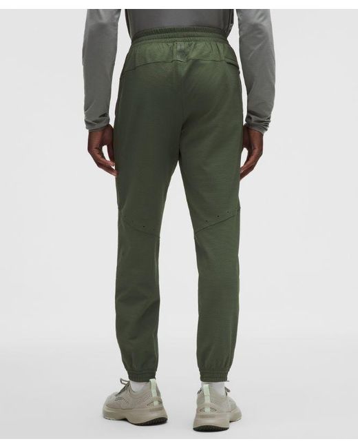 lululemon athletica Gray License To Train Textured Jogger for men