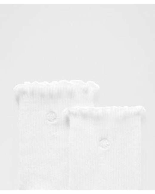 lululemon athletica White Lettuce Edge Quarter Socks