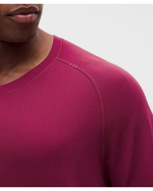 lululemon athletica Red – Metal Vent Tech Short-Sleeve Shirt – Size Large for men