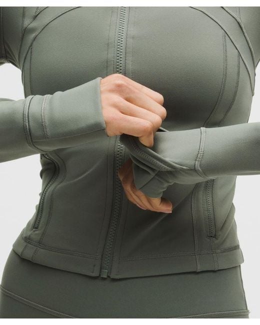 lululemon athletica Green – Define Cropped Jacket Nulu – /Pastel – Size 18