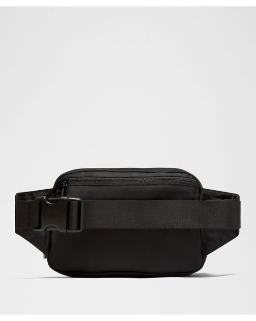 lululemon athletica Black Everywhere Belt Bag Large 2L