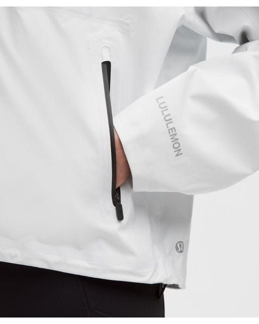 lululemon athletica White – Lightweight Waterproof Running Jacket – – Size 6