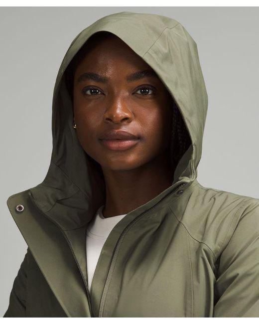 lululemon athletica Green – Rain Rebel Jacket – –