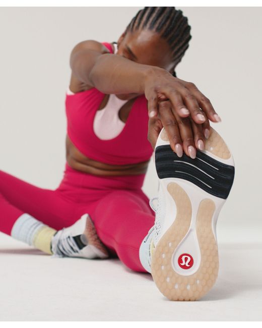 フィットネスに★lululemon★Chargefeel 3 Workout スニーカー Women's Chargefeel 3 Workout Shoe | Women's Shoes | lululemon