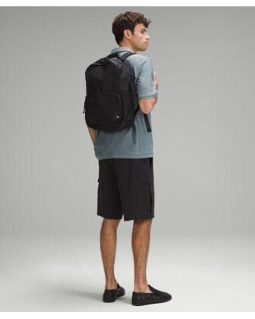 lululemon athletica Black – Everywhere Backpack 22L –